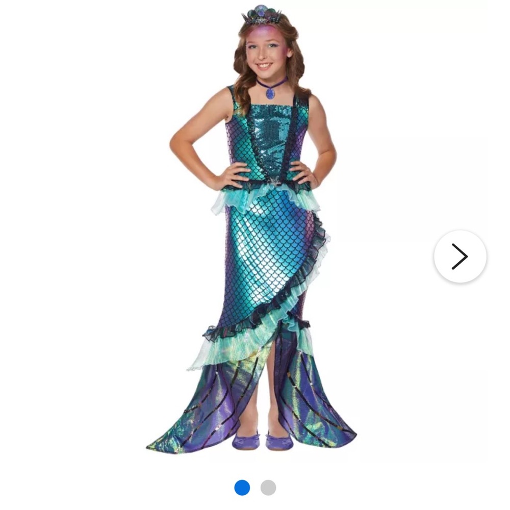 Kids Mermaid costume size medium ( 8-10)worn once and in great condition!!